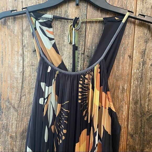 Suzanne Betro S Gray Floral Sexy Halter Accordion Flowy Flouncy Maxi Dress - Picture 4 of 14